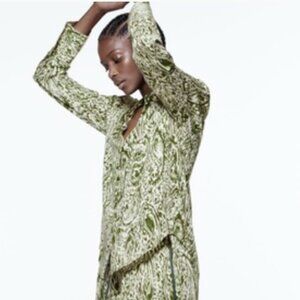 ZARA  COLLECTION RAMIE FPATTERN SATIN  SHIRT